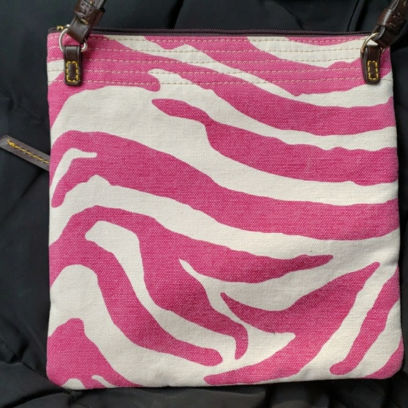 Dooney & Bourke crossbody - Picture 3 of 7